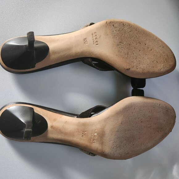 Authentic gucci monogram strappy thong heel - Picture 8 of 8